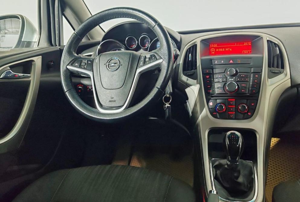 Opel Astra J Ярославль  - изображение 11
