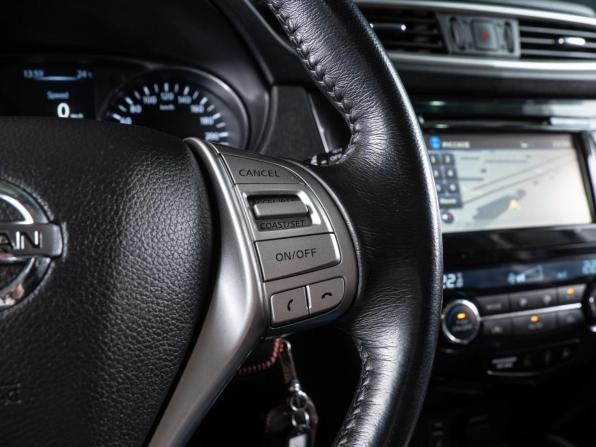 Nissan Qashqai II с пробегом 2018 года, цена 1 970 000 рублей, 94720 км, внедорожник, Автокод Объявления
