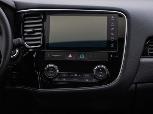 Mitsubishi Outlander III Рестайлинг 3 с пробегом 2022 года, цена 3 495 000 рублей, 9800 км, внедорожник, Автокод Объявления