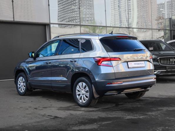 Skoda Karoq I с пробегом 2020 года, цена 2 180 000 рублей, 47125 км, внедорожник, Автокод Объявления