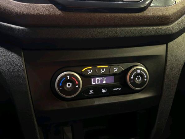 Lada (ВАЗ) XRAY I с пробегом 2016 года, цена 599 000 рублей, 127117 км, хэтчбек, Автокод Объявления