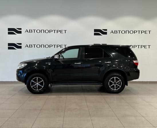 Toyota Fortuner I Рестайлинг с пробегом 2009 года, цена 1 449 000 рублей, 294994 км, внедорожник, Автокод Объявления