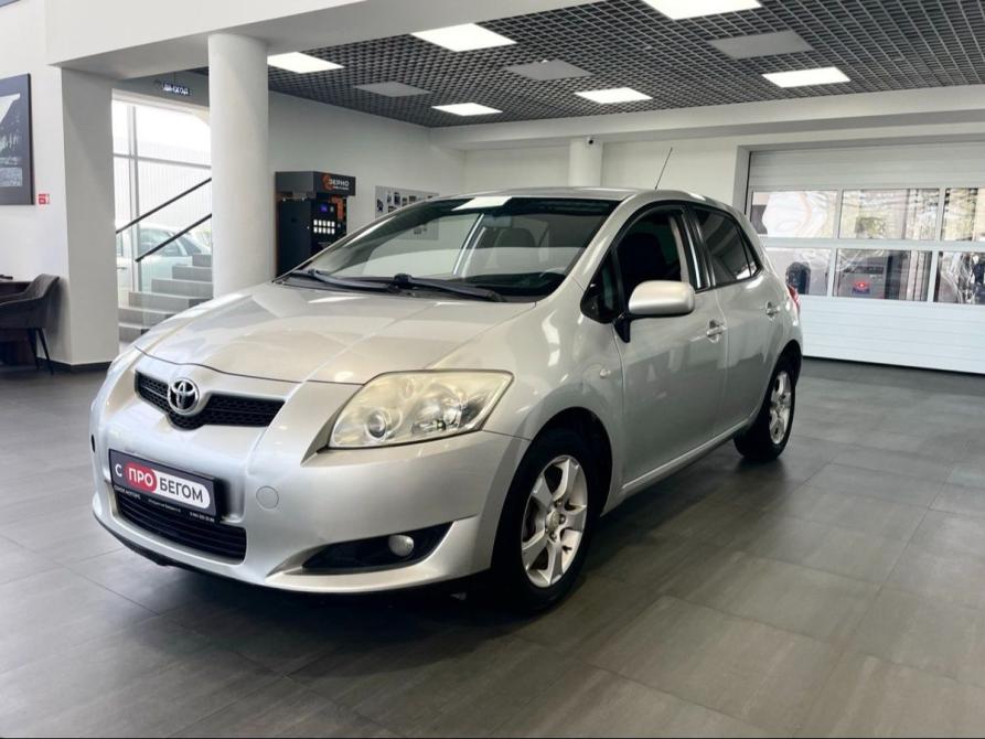 Toyota Auris I Ростов-на-Дону  - изображение 1