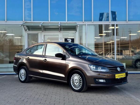 Volkswagen Polo V Рестайлинг с пробегом 2018 года, цена 985 000 рублей, 128302 км, седан, Автокод Объявления