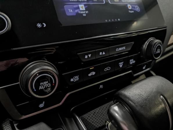 Honda CR-V V с пробегом 2018 года, цена 2 500 000 рублей, 172065 км, внедорожник, Автокод Объявления