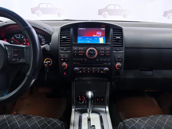 Nissan Navara (Frontier) III (D40) Рестайлинг с пробегом 2010 года, цена 1 255 000 рублей, 236571 км, offers.body_type.unknown, Автокод Объявления