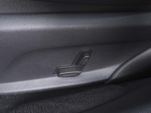 Mercedes-Benz E-Класс V (W213 S213 C238) Рестайлинг с пробегом 2021 года, цена 5 299 000 рублей, 53461 км, седан, Автокод Объявления
