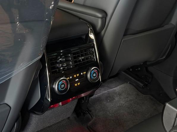 Новый Land Rover Range Rover Sport III 2026 года, цена 20 990 000 рублей, внедорожник, Автокод Объявления