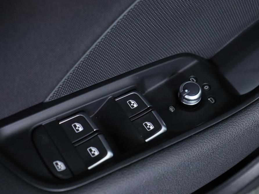 Audi A3 III (8V) Рестайлинг Санкт-Петербург  - изображение 17