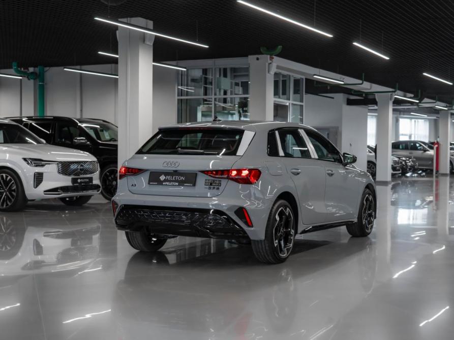 Audi A3 IV (8Y) Рестайлинг Москва  - изображение 5