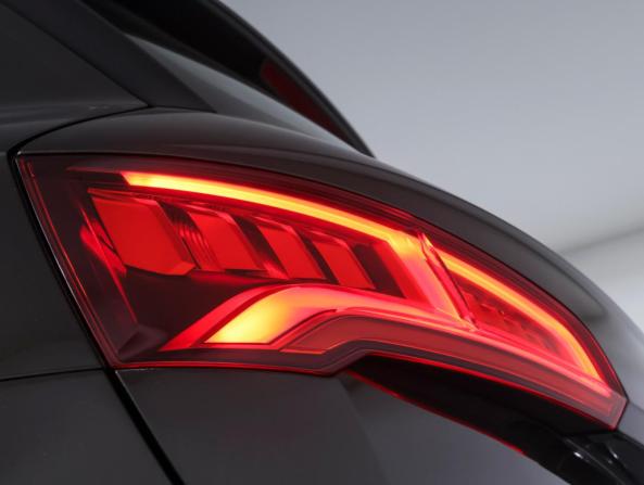 Audi Q5 II (FY) с пробегом 2017 года, цена 2 190 000 рублей, 200250 км, внедорожник, Автокод Объявления