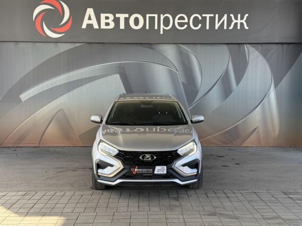 Lada (ВАЗ) Vesta I Рестайлинг (NG) с пробегом 2024 года, цена 1 490 000 рублей, 20000 км, универсал, Автокод Объявления