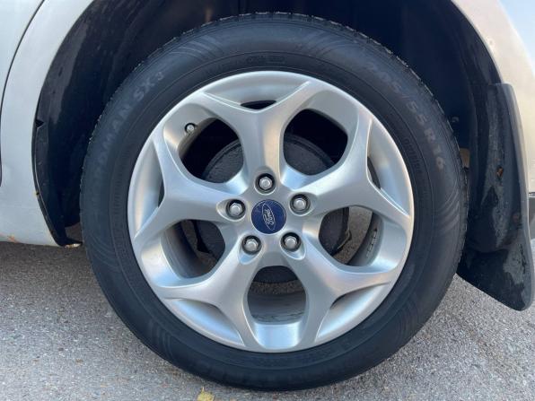 Ford Focus II с пробегом 2005 года, цена 364 000 рублей, 275437 км, седан, Автокод Объявления