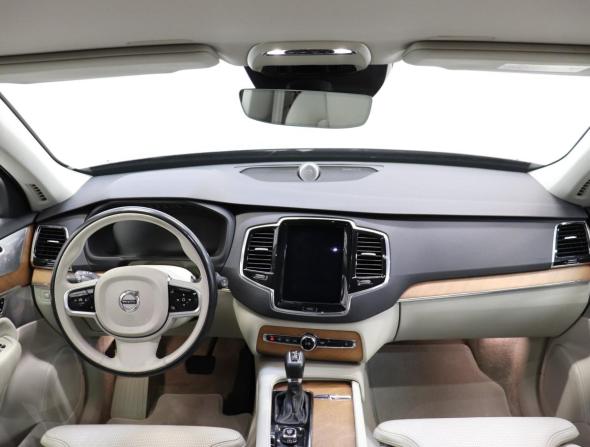 Volvo XC90 II с пробегом 2017 года, цена 3 190 000 рублей, 186681 км, внедорожник, Автокод Объявления
