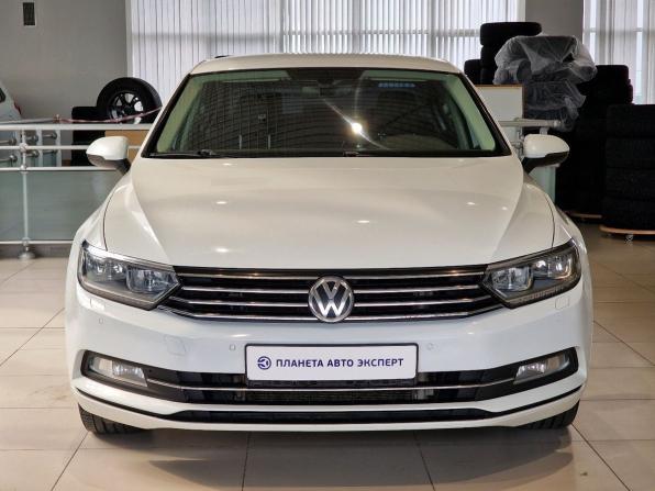 Volkswagen Passat B8 с пробегом 2015 года, цена 1 450 000 рублей, 196706 км, седан, Автокод Объявления