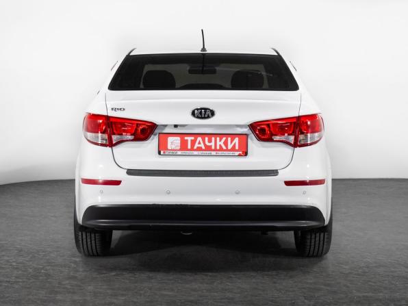 Kia Rio III Рестайлинг с пробегом 2015 года, цена 900 000 рублей, 131042 км, седан, Автокод Объявления