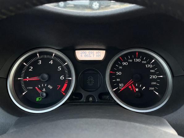 Renault Megane II Рестайлинг с пробегом 2008 года, цена 319 000 рублей, 280887 км, седан, Автокод Объявления