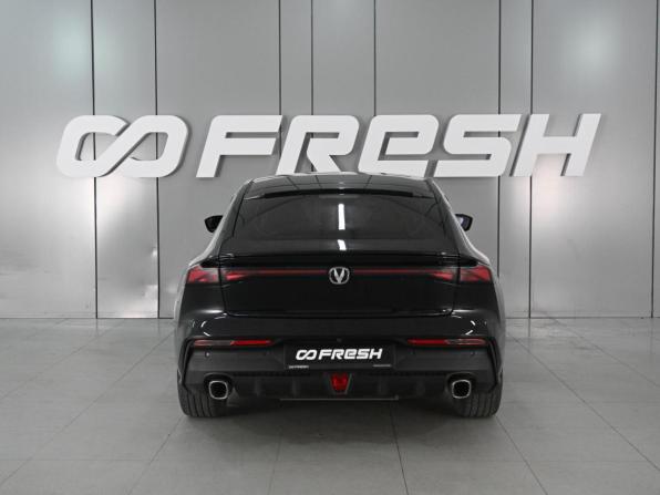 Changan UNI-V I с пробегом 2023 года, цена 2 379 000 рублей, 40024 км, лифтбек, Автокод Объявления