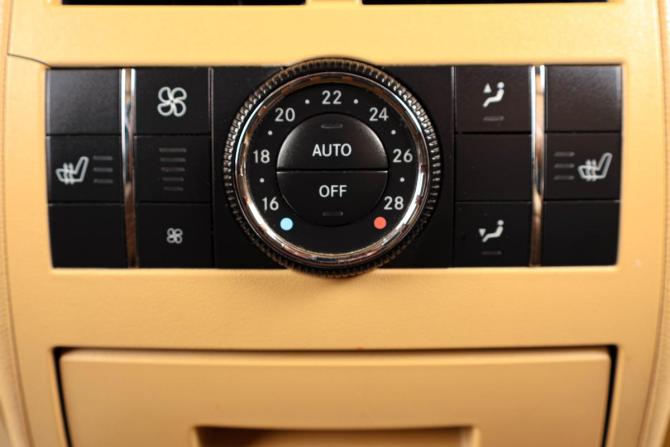 Mercedes-Benz GL-Класс I (X164) Рестайлинг с пробегом 2011 года, цена 1 549 000 рублей, 270175 км, внедорожник, Автокод Объявления