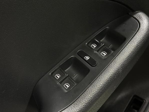 Volkswagen Jetta VI с пробегом 2012 года, цена 879 000 рублей, 165279 км, седан, Автокод Объявления