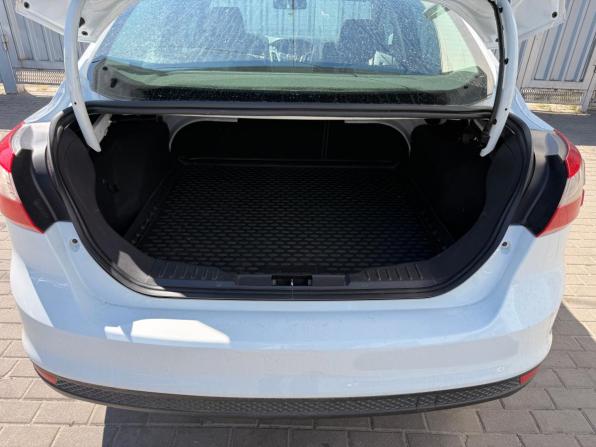 Ford Focus III с пробегом 2013 года, цена 649 000 рублей, 330544 км, седан, Автокод Объявления