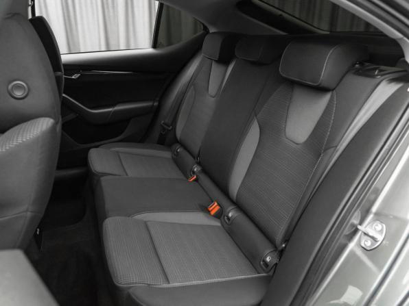 Skoda Octavia IV (A8) с пробегом 2021 года, цена 2 360 000 рублей, 51116 км, лифтбек, Автокод Объявления