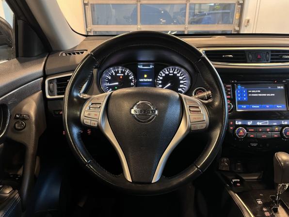 Nissan X-Trail III с пробегом 2017 года, цена 1 920 000 рублей, 178981 км, внедорожник, Автокод Объявления