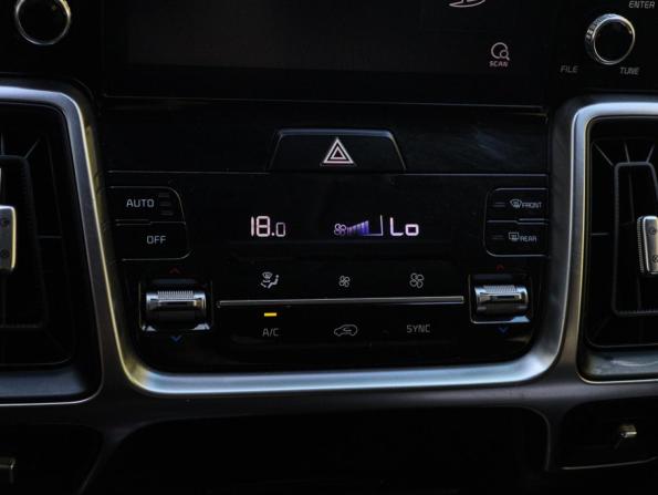 Kia Sorento IV с пробегом 2021 года, цена 3 350 000 рублей, 102697 км, внедорожник, Автокод Объявления