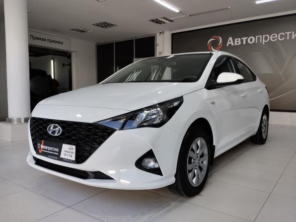 Hyundai Solaris II Рестайлинг с пробегом 2021 года, цена 1 680 000 рублей, 42790 км, седан, Автокод Объявления