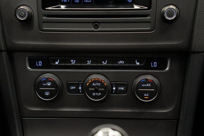 Volkswagen Golf VII с пробегом 2013 года, цена 1 290 000 рублей, 107804 км, хэтчбек, Автокод Объявления