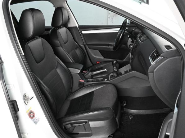 Skoda Octavia III (A7) с пробегом 2014 года, цена 1 249 000 рублей, 207688 км, лифтбек, Автокод Объявления
