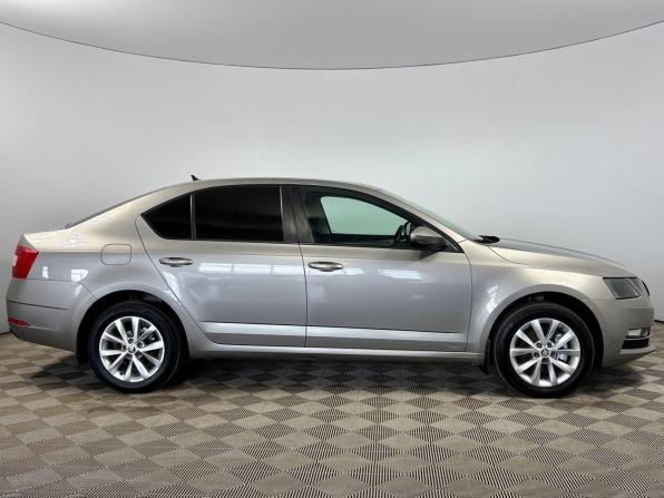 Skoda Octavia III (A7) Рестайлинг с пробегом 2017 года, цена 1 475 000 рублей, 142307 км, лифтбек, Автокод Объявления