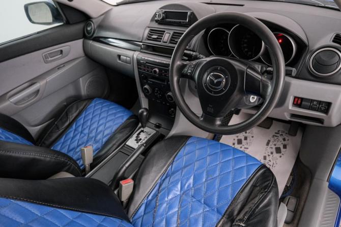 Mazda Axela I с пробегом 2004 года, цена 599 000 рублей, 292000 км, хэтчбек, Автокод Объявления