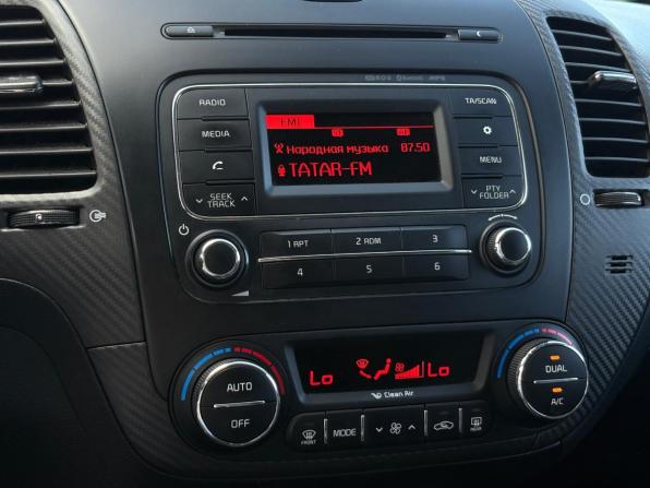 Kia Cerato III с пробегом 2015 года, цена 1 075 000 рублей, 202632 км, седан, Автокод Объявления