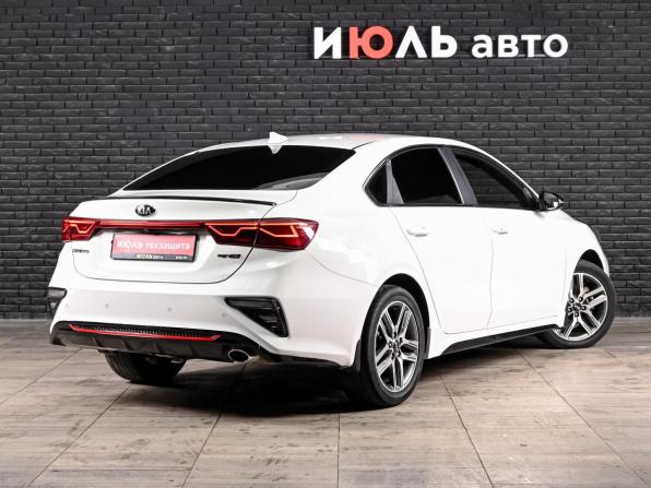 Kia Cerato IV с пробегом 2021 года, цена 2 128 000 рублей, 83979 км, седан, Автокод Объявления