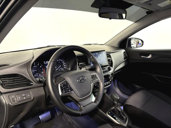 Hyundai Solaris II Рестайлинг с пробегом 2020 года, цена 1 490 000 рублей, 87000 км, седан, Автокод Объявления