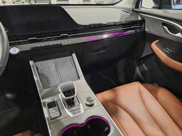 Omoda C5 I с пробегом 2023 года, цена 1 629 000 рублей, 37056 км, внедорожник, Автокод Объявления