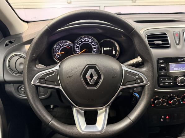 Renault Sandero II Рестайлинг с пробегом 2019 года, цена 1 250 000 рублей, 81436 км, хэтчбек, Автокод Объявления