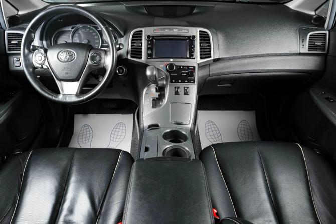 Toyota Venza I с пробегом 2014 года, цена 2 489 000 рублей, 132000 км, внедорожник, Автокод Объявления