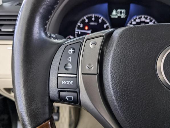 Lexus RX III Рестайлинг с пробегом 2012 года, цена 2 255 000 рублей, 186407 км, внедорожник, Автокод Объявления