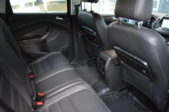 Ford Kuga II Рестайлинг с пробегом 2016 года, цена 1 500 000 рублей, 155300 км, внедорожник, Автокод Объявления