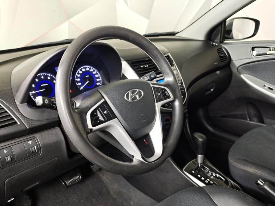 Hyundai Solaris I Москва  - изображение 18
