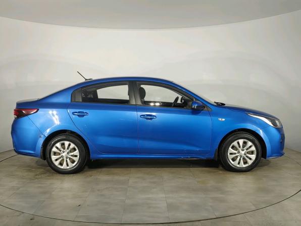 Kia Rio IV с пробегом 2018 года, цена 891 000 рублей, 154000 км, седан, Автокод Объявления