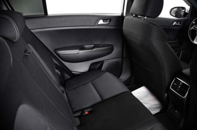 Kia Sportage IV Рестайлинг с пробегом 2019 года, цена 2 439 000 рублей, 96548 км, внедорожник, Автокод Объявления