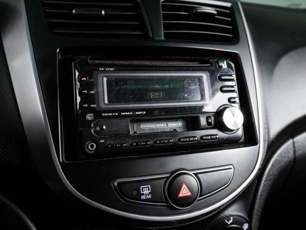 Hyundai Solaris I Рестайлинг с пробегом 2014 года, цена 979 000 рублей, 116407 км, седан, Автокод Объявления