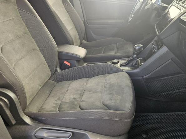 Volkswagen Tiguan II с пробегом 2019 года, цена 2 480 000 рублей, 140764 км, внедорожник, Автокод Объявления