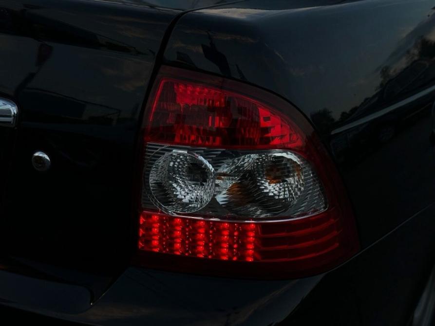 Lada (ВАЗ) Priora I Рестайлинг Ижевск  - изображение 8