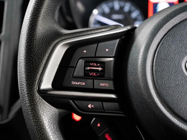 Subaru Impreza V с пробегом 2017 года, цена 1 149 500 рублей, 172421 км, хэтчбек, Автокод Объявления