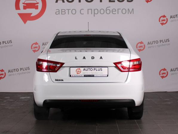 Lada (ВАЗ) Vesta I с пробегом 2018 года, цена 889 000 рублей, 163284 км, седан, Автокод Объявления