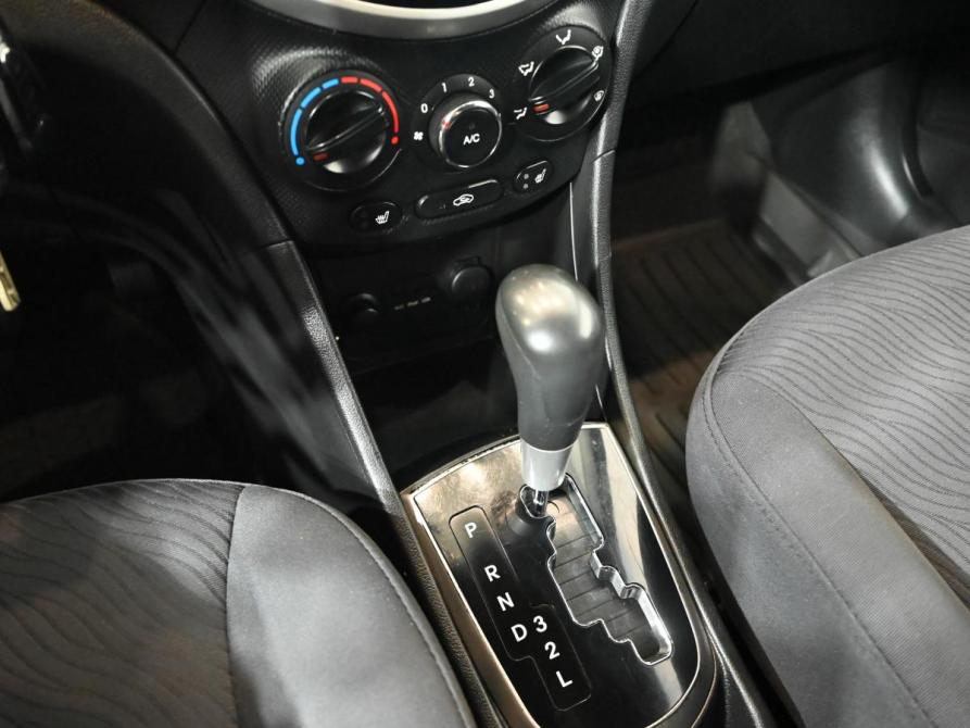 Hyundai Solaris I Екатеринбург  - изображение 13